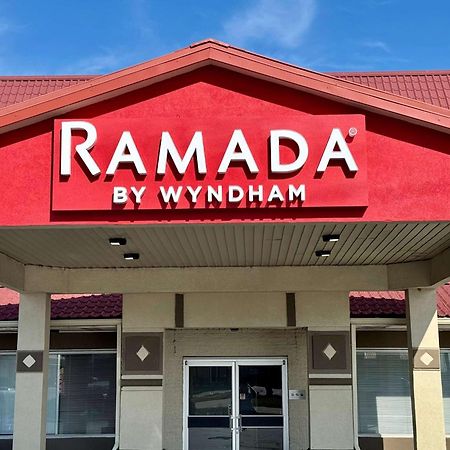 Готель Ramada By Wyndham Ламбертон Екстер'єр фото